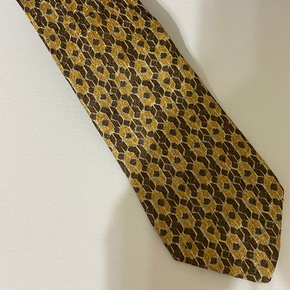 Claiborne Tie - 100% Silk - Made in USA